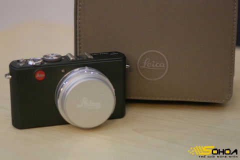 Leica xanh oliu giá gần 1500 usd - 13