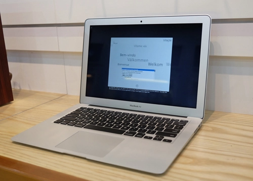 Macbook air 2014 về vn rẻ hơn bản cũ 2 triệu đồng - 1