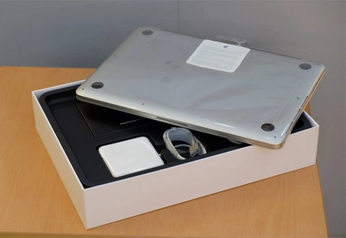 Macbook pro retina 2014 về việt nam giá từ 28 triệu đồng - 2