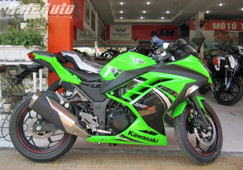 Mẫu sportbike kawasaki ninja 300 se 2014 có trang bị abs mà em cận lực chụp ảnh và review - 15