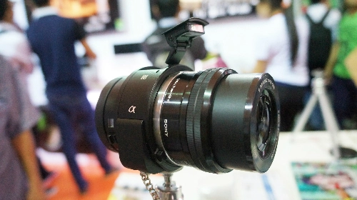 Máy ảnh dạng ống kính sony qx - 6
