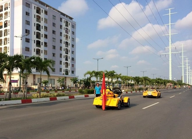 Ngắm dàn siêu moto dẫn đoàn đua xe đạp tại sài gòn - 2