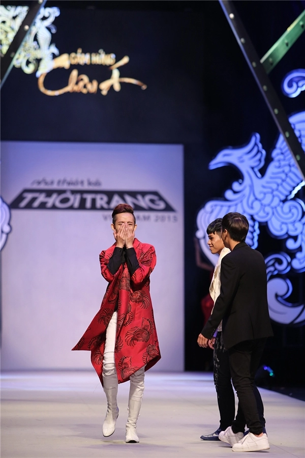 Nguyễn tiến truyển đạt ngôi quán quân project runway vietnam 2015 - 22