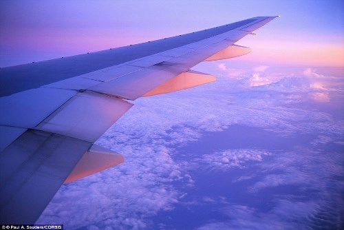 Những bức ảnh bầu trời tuyệt đẹp chụp từ cửa sổ máy bay - 8