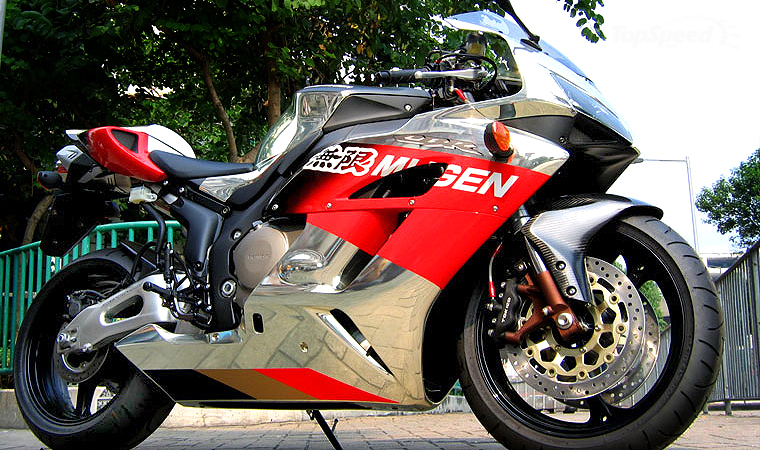 Những chiếc cbr1000rr độ ấn tượng - 1