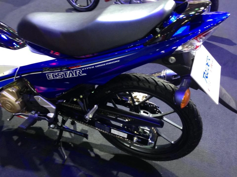 Những chiếc suzuki raider r150 tại gian hàng suzuki - 9