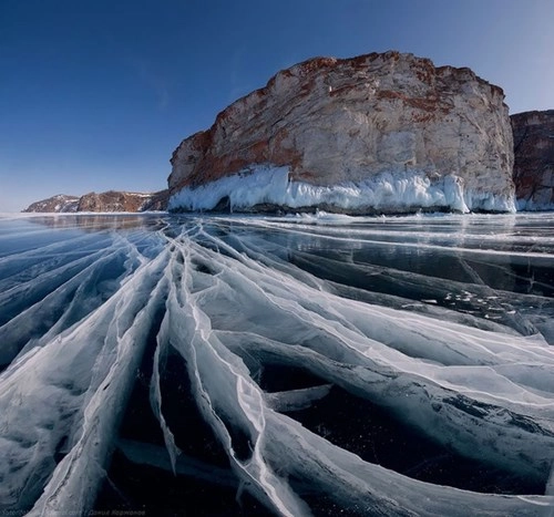 Những hồ băng đẹp tựa xứ sở thần tiên trên khắp thế giới - 13