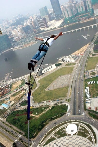 Những nơi nhảy bungee chóng mặt nhất thế giới - 8