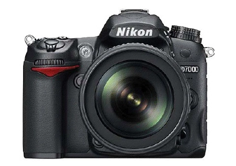Nikon d7000 lộ diện cùng hai ống kính mới - 1