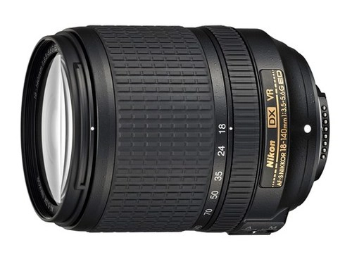 Nikon giới thiệu ống kính 18-140 mm và đèn flash sb-300 giá rẻ - 1