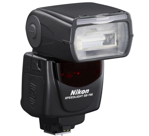 Nikon ra 2 ống fix và đèn flash mới - 3