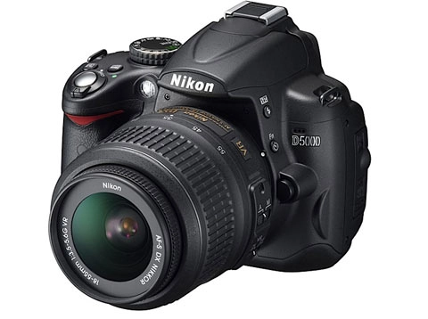 Nikon ra mắt d5000 với giá 730 usd - 1