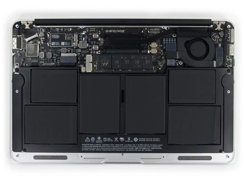 phẫu thuật laptop macbook air 2013 - 6