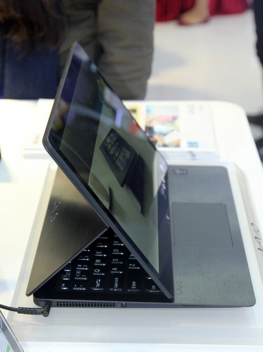 Sony giới thiệu laptop vaio biến hình ở hà nội - 9