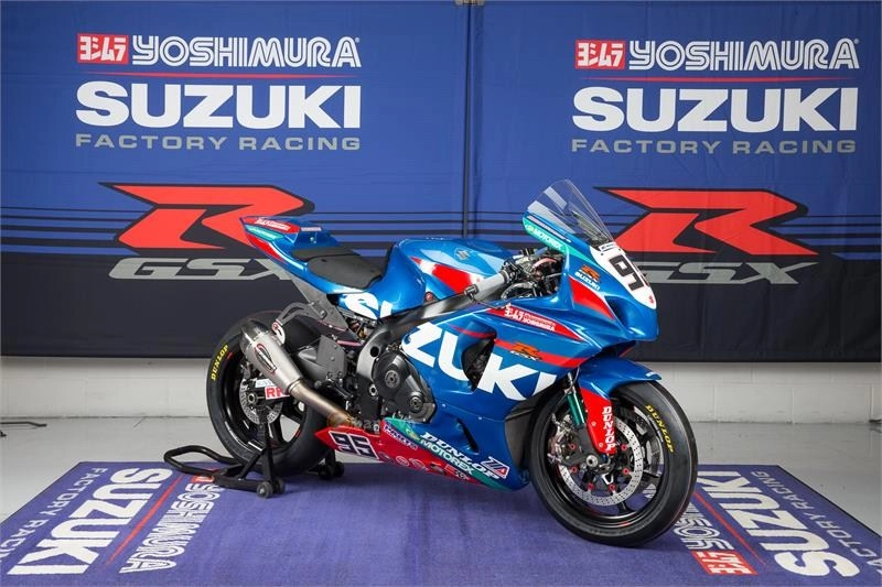 Suzuki ra mắt đội đua yoshimura suzuki factory racing - 1