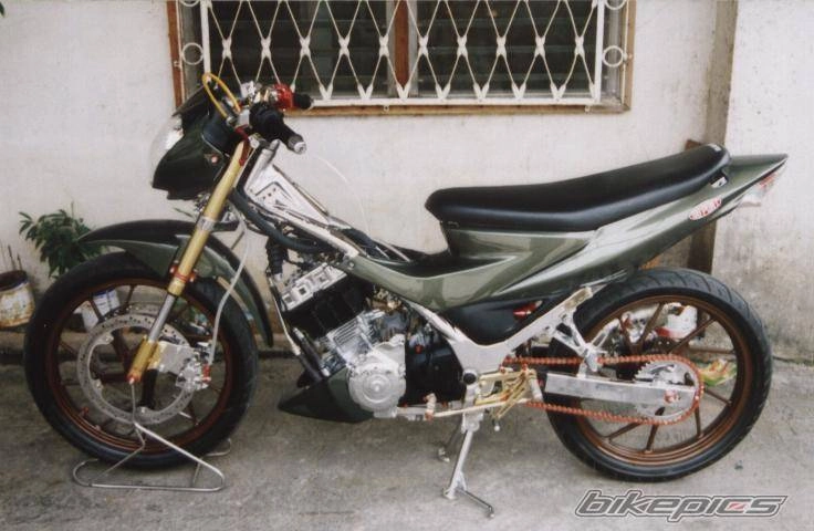 Suzuki raider độ phong cách mạ crom trần trụi - 5