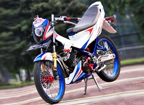 Suzuki raider r150 lạ mắt - 1