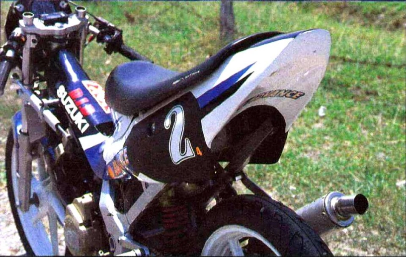 Suzuki raider r150 phiên bản đua - 4