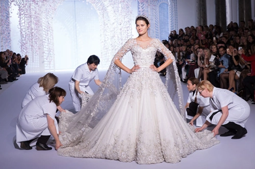 Thế giới váy cưới haute couture hàng trăm nghìn usd - 2
