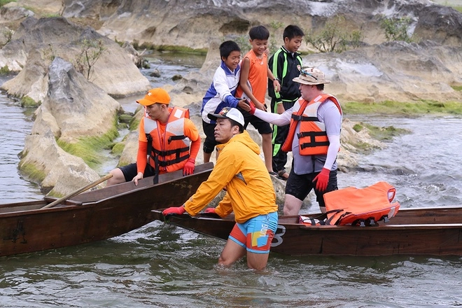 Thử thách tú làn 2016 - 4