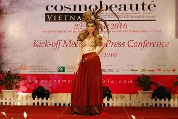 Tìm hiểu công nghệ làm đẹp tại cosmobeauté vn 2010 - 2