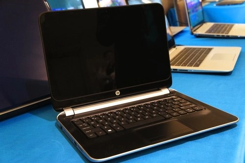Ultrabook hp màn hình nét hơn cả macbook pro retina - 2