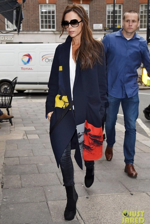 Victoria beckham ngậm ngùi chia tay giày cao gót - 11