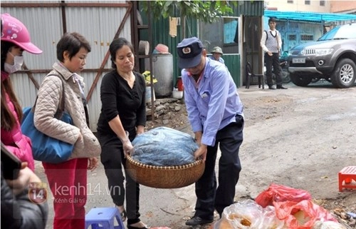 Xôi xéo hàng bài - gánh xôi vỉa hè của những người hà nội sành ăn quà - 12