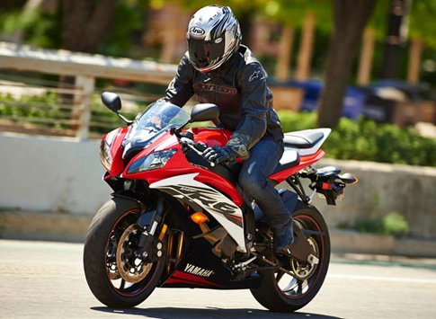 Yamaha giới thiệu loạt môtô phiên bản 2014 - 4