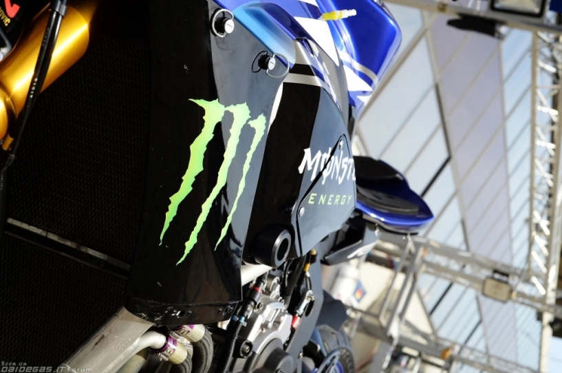 Yamaha r1 2015 bản đua của monster energy - 2