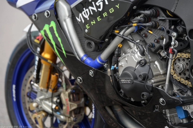 Yamaha r1 2015 bản đua của monster energy - 4