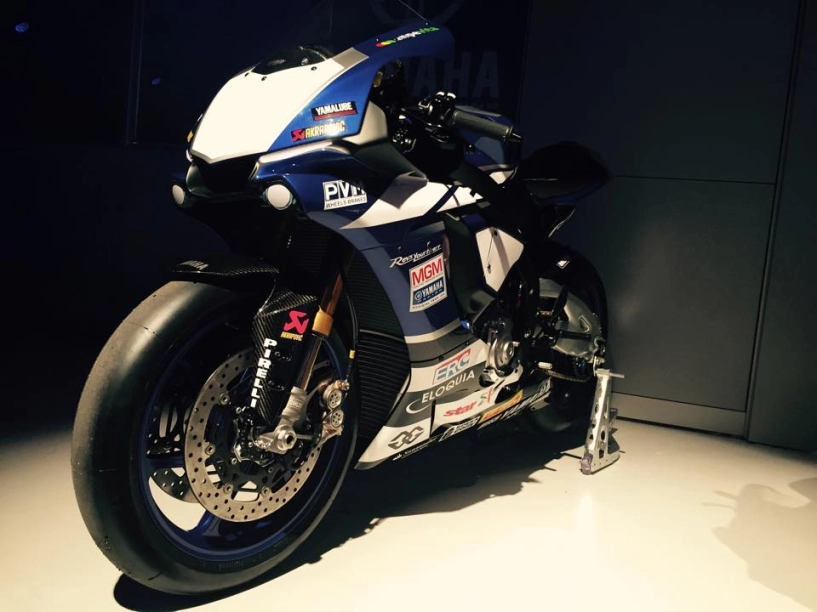 Yamaha ra mắt bản r1 2015 phiên bản đua - 3