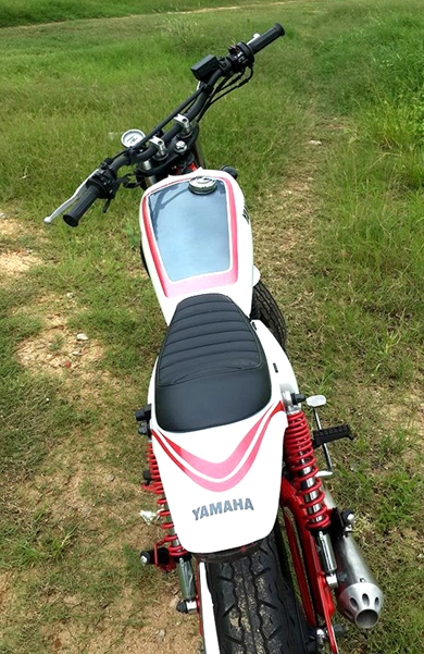 Yamaha sr400 flat tracker độ cá tính tại sài thành - 5