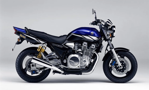 Yamaha xjr1300 stealth độ cafe racer với cảm hứng từ chiến đấu cơ - 2