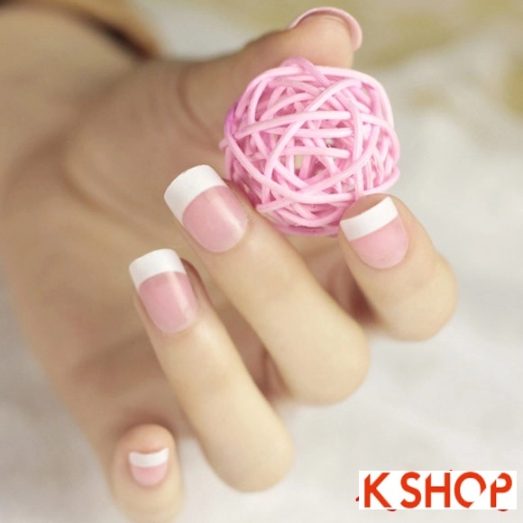 10 mẫu nail móng tay kim tuyến đẹp 2016 cho cô nàng sang trọng ấn tượng nhất - 6