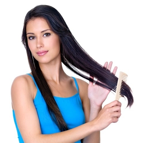10 thói quen xấu khiến mái tóc dài suông mượt của bạn gái trở nên xơ xác gãy rụng - 2