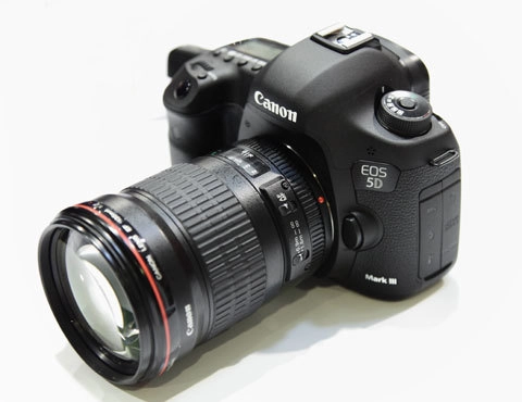 6 máy ảnh dslr cao cấp nhất 2012 - 1