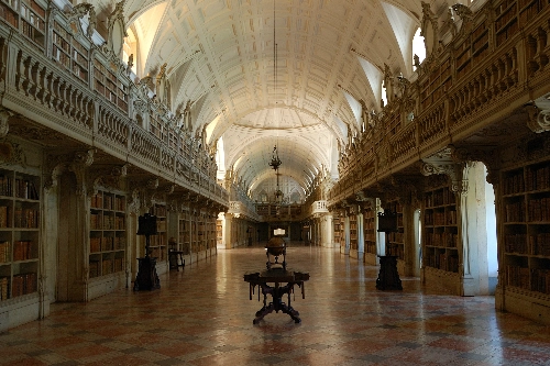 9 thư viện hiện đại và lộng lẫy trên thế giới - 1