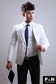 Gợi ý kiểu áo vest nam gam màu trắng xám đẹp đông 2016 2017 lịch lãm cho chàng công sở - 4