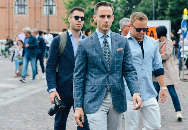 Áo vest nam đẹp cho quý ông sành điệu dạo phố hợp thời trang hè 2017 - 16
