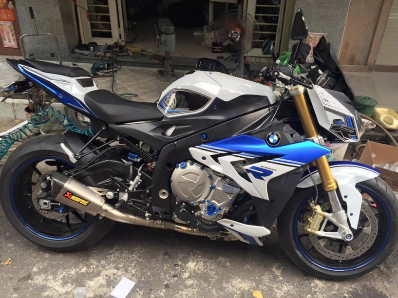 Bmw s1000r độ đồ chơi rizoma cực chất tại việt nam - 1