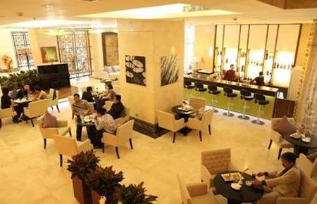 Buffet quốc tế tại candeo hotels hanoi - 1