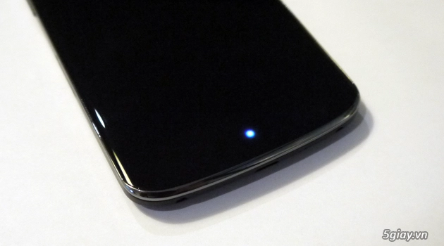 Cách thay đổi màu đèn led của điện thoại android - 1