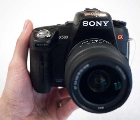 Cận cảnh sony a580 quay video full hd - 1