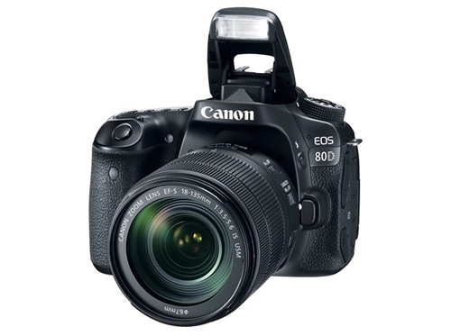 Canon giới thiệu eos 80d và ống kính 18-135 mm mới - 1