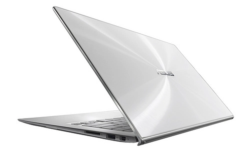 Đánh giá những điểm nổi bật của zenbook ux302 - 3