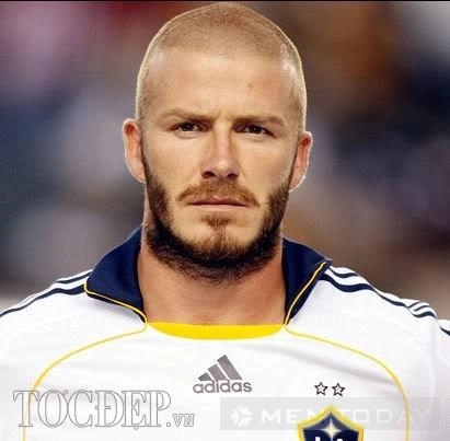 David beckham những kiểu tóc đi cùng năm tháng - 9