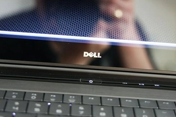 Dell adamo tại việt nam giá 3199 usd - 19