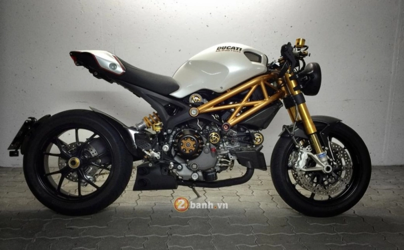 Ducati monster 1100s chất lừ với bản độ cafe racer - 1