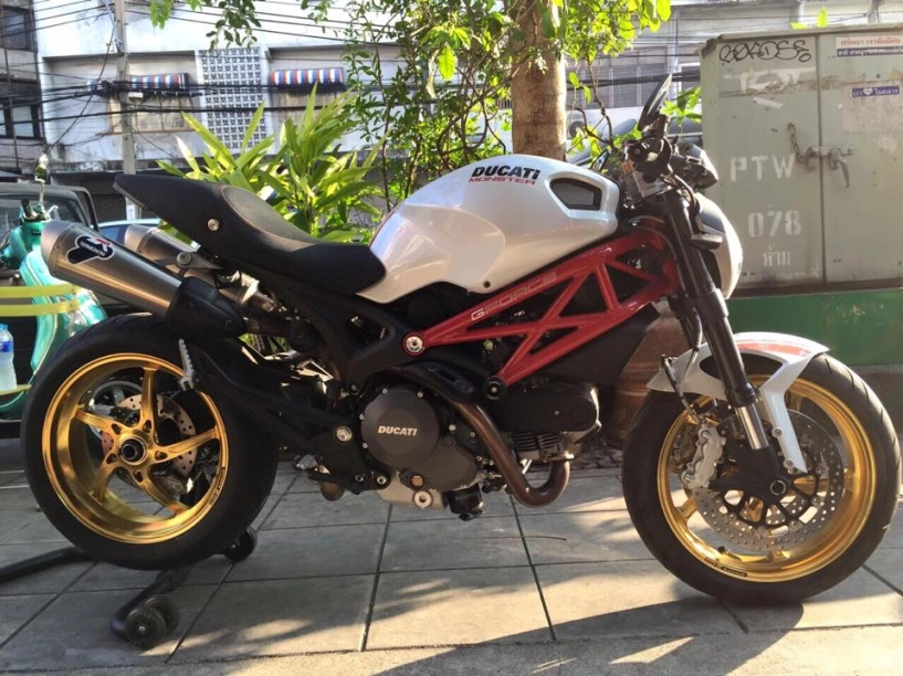 Ducati monster 796 độ cực chất từ g-force - 1